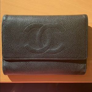 Chanel caviar, black, leather wallet